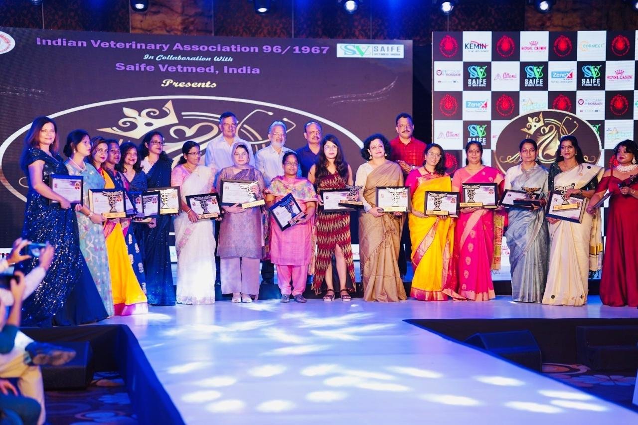 मनिहारी की डॉ. ज्योति रानी को मिला बेस्ट वुमन पर्सनालिटी अवार्ड