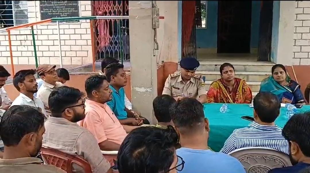 कलश यात्रा एवं गणेश महोत्सव को लेकर असमाजिक तत्वों पर प्रशासन की रहेगी पैनी नजर