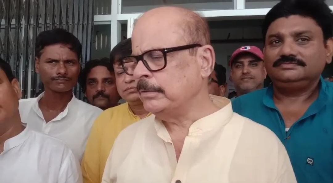 कटिहार सांसद तारिक़ अनवर ने कटिहार सदर अस्पताल का किया निरीक्षण