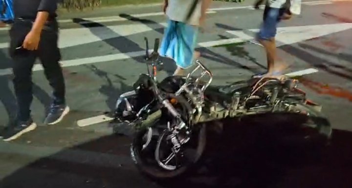 रौतारा थाना क्षेत्र में बाइक और फोर व्हीलर की टक्कर मे बाइक सवार की मौत