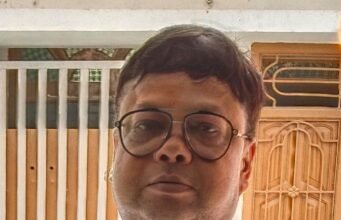 चिराग तले अंधेरा वाली कहावत” को सेमापुर में चरितार्थ कर रहा बिजली विभाग: भुवन अग्रवाल