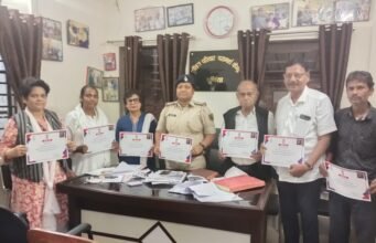 परिवार परामर्श केंद्र की सफलता से प्रभावित हुए कार्तिकेय शर्मा