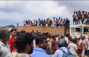 कुर्सेला एनएच-31 पर दो हाइवा में आमने-सामने टक्कर, चालक की मौत, खलासी घायल