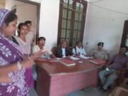 पति-पत्नी को मिलाने में जुटी पुलिस, लेकिन दहेज का दर्द बना दीवार | 2.5 लाख मुआवज़े पर छिड़ा विवाद