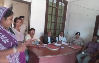 पति-पत्नी को मिलाने में जुटी पुलिस, लेकिन दहेज का दर्द बना दीवार | 2.5 लाख मुआवज़े पर छिड़ा विवाद