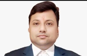 पूर्व उपमुख्यमंत्री तारकिशोर प्रसाद ने दर्ज की शानदार जीत, समर्थकों में जश्न का माहौल।