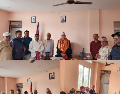 मोरंग जिला अधिकारी से हरि सत्संग समिति के पदाधिकारी ने किया परिचयात्मक मुलाकात