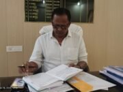 बारसोई कटिहार आ स से। सहायक मंडल अभियंता बारसोई शम्भू कुमार ने रेलवे अधिकारियों , रेलवे कर्मचारियों, को सख्त निर्देश