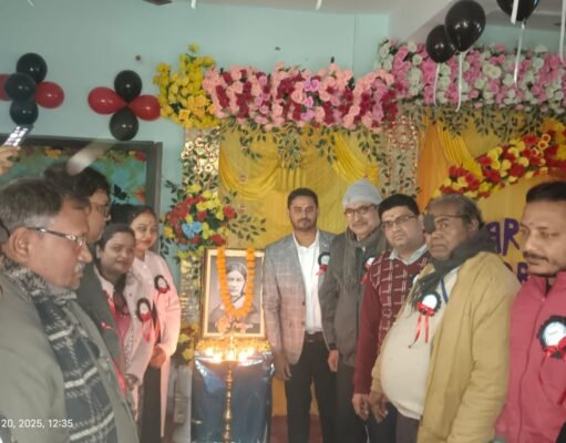 बारसोई में पांच बोतल शराब के साथ चौकीदार का पुत्र गिरफ्तारगुप्त सूचना पर पुलिस की कार्रवाई, घर से 375 एमएल की पांच बोतल शराब बरामद