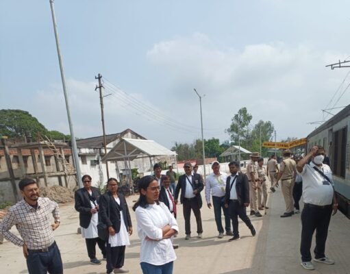 कटिहार रेल मंडल में चला विशेष टिकट जांच अभियान, 316 मामलों में ₹1.75 लाख से अधिक जुर्माना