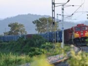 2025-26 में पूर्वोत्तर सीमांत रेलवे ने सीमेंट परिवहन को किया तेज
